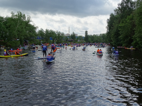 Участие ВМК ОХТА в Петровском гребном марафоне